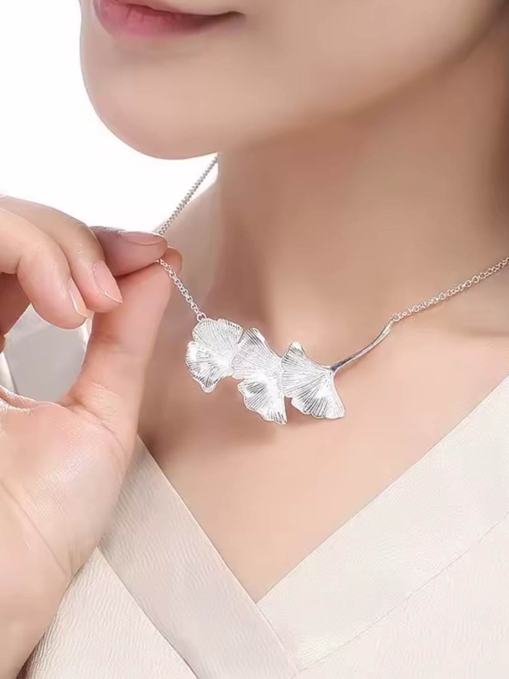 Silver Gingko Leaf Cascade Necklace